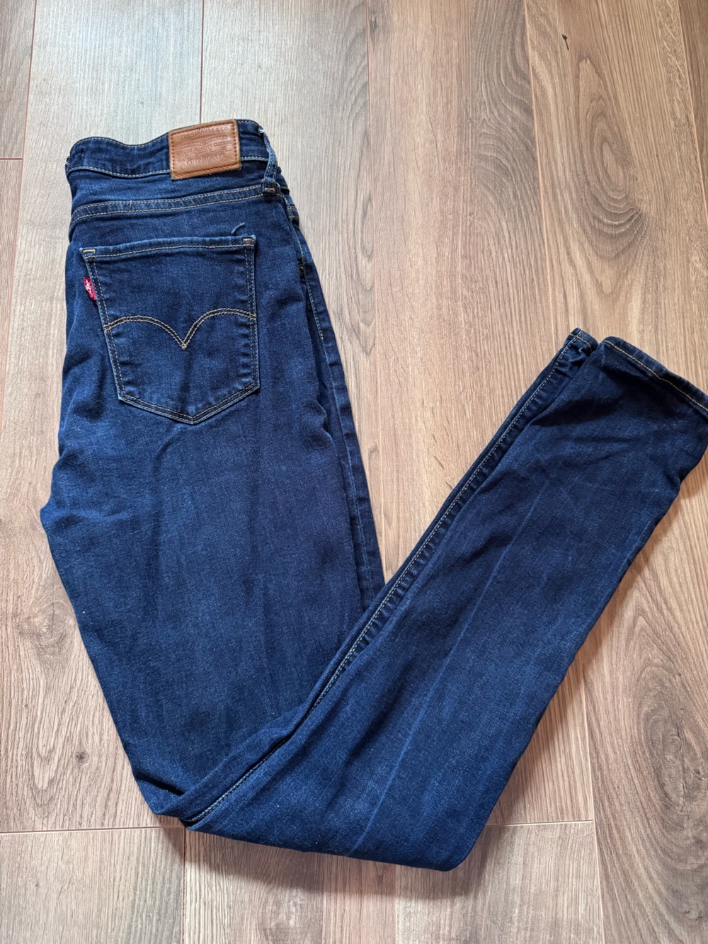 Levi’s 721 High Rise Skinny Jeans